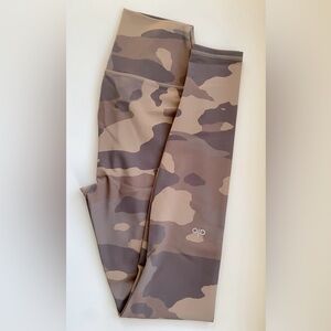 Alo Full Length Leggings Camo size XS